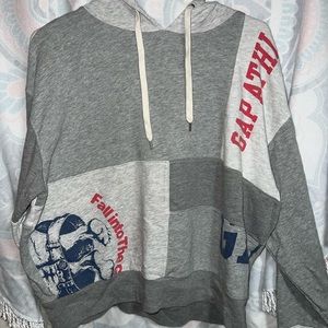 Woman’s XL Gap Hoodie
